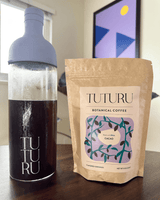 Tuturu Cold Brew Bottle plus Dark Chocolate Cacao Flavored Coffee Grounds
